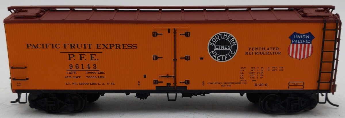 Red Caboose 34151-16 HO Pacific Fruit Express Wood Sided Refrigerator Car #96143 EX/Box