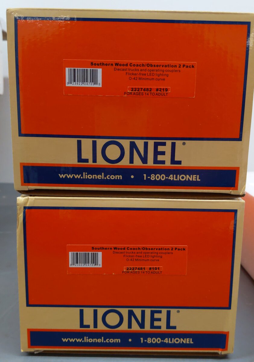 Lionel 2227480 O Southern Wood Coach/Observation Car (Set of 2) EX/Box