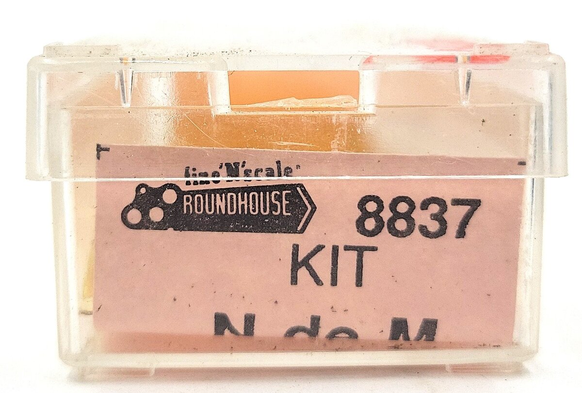 Roundhouse 8837 N Scale N de M Single Door Boxcar #104991 LN/Box
