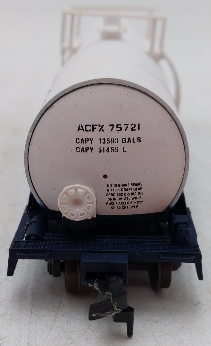 Atlas 1705 HO Scale ECC International Tank Car ACFX #75712 VG/Box