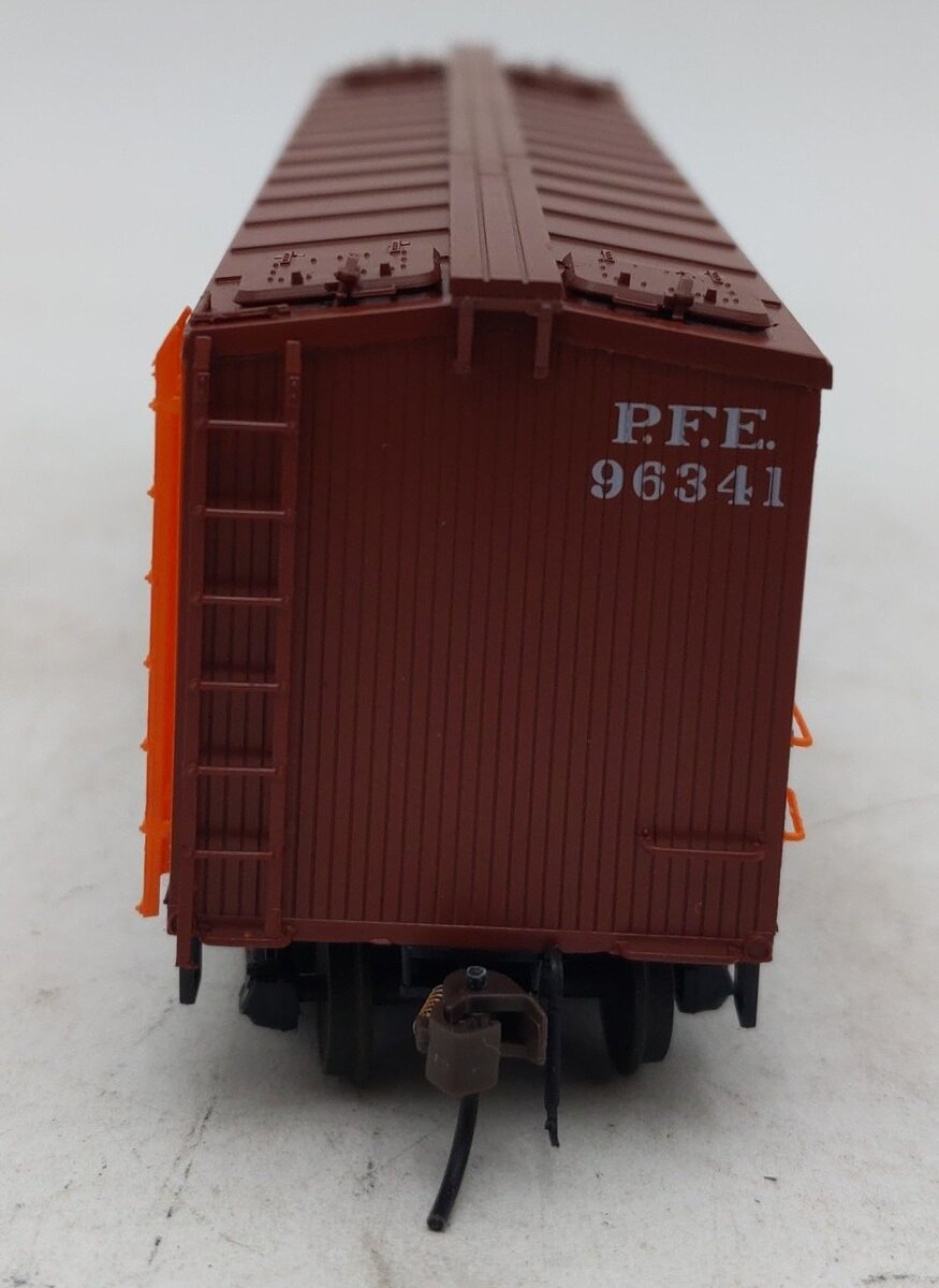 Red Caboose 34154-5 HO Scale Pacific Fruit Express Refrigerator Car #96341 EX/Box