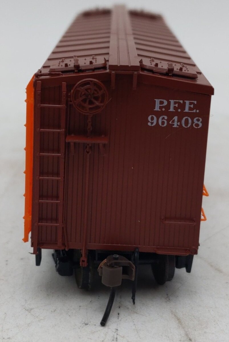Red Caboose 34154-6 HO Scale Pacific Fruit Express Refrigerator Car #96408 EX/Box
