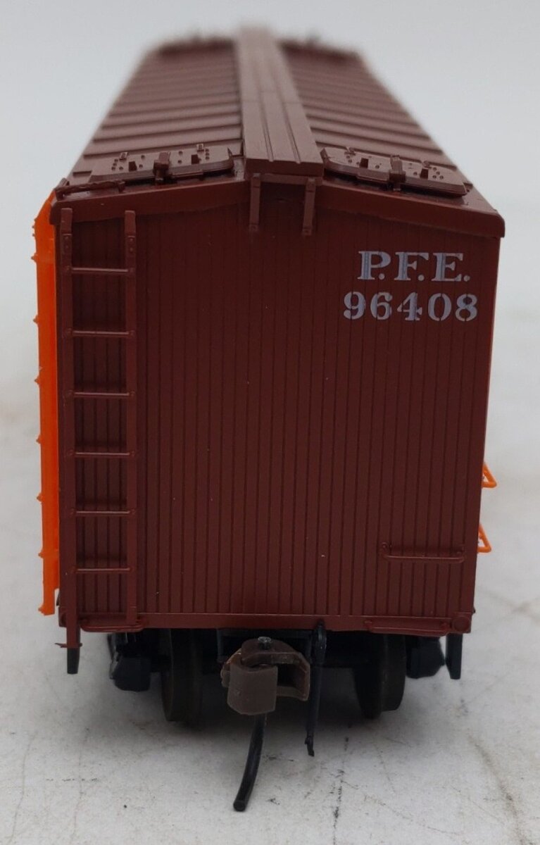 Red Caboose 34154-6 HO Scale Pacific Fruit Express Refrigerator Car #96408 EX/Box