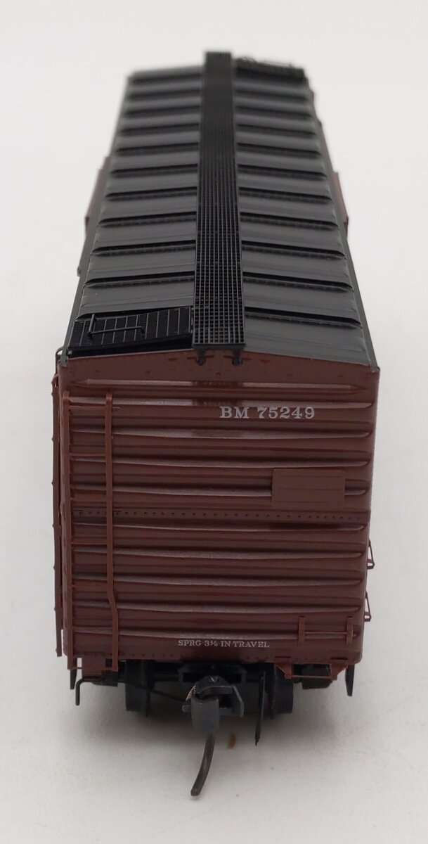 Kadee 4802 HO Scale Boston & Maine #75249 40' PS-1 Boxcar #75249 LN/Box