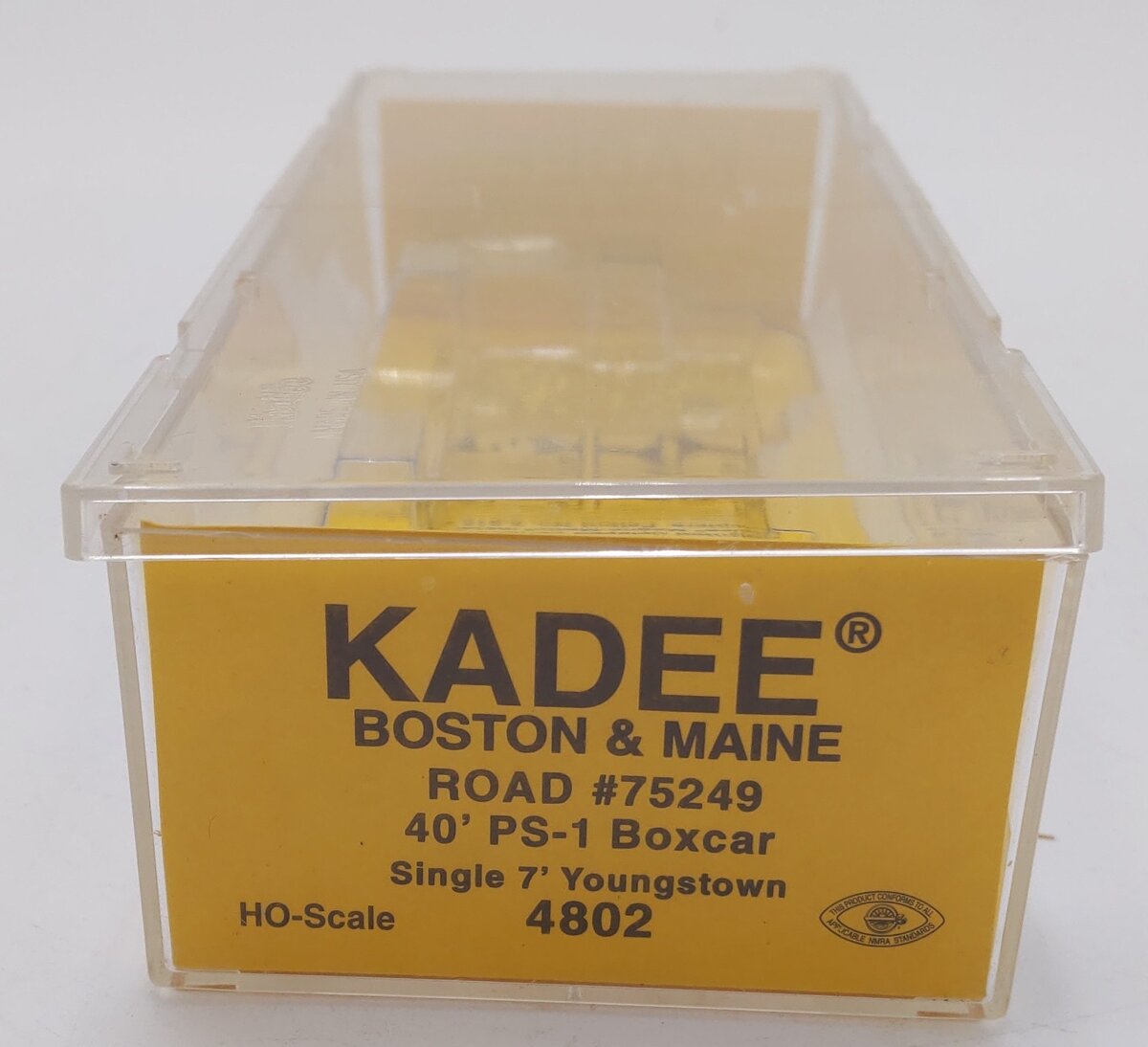 Kadee 4802 HO Scale Boston & Maine #75249 40' PS-1 Boxcar #75249 LN/Box