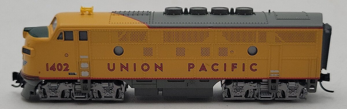 Kato 176-1103 N Scale Union Pacific EMD Powered F3A Diesel Locomotive #1402 EX/Box