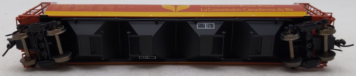 InterMountain 45116-38 HO Canadian Wheat Board 4-Bay Hopper Car #395121 EX/Box