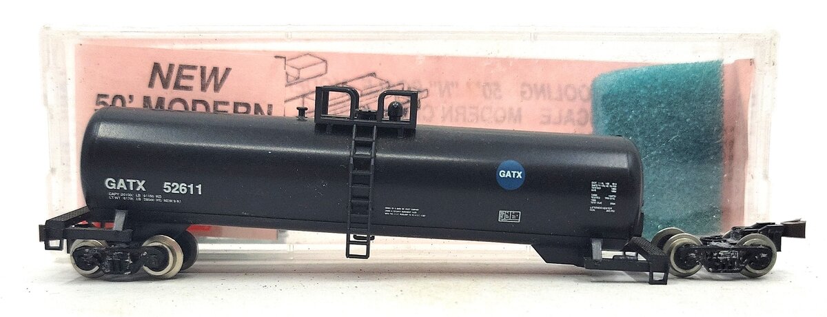 Roundhouse 8441 N Scale GATX 50' Modern Tank Car Kit #52611 EX/Box