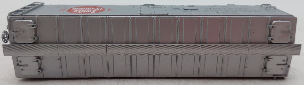 InterMountain 45527-09 HO Scale Northern Pacific Reefer Car #15511 EX/Box