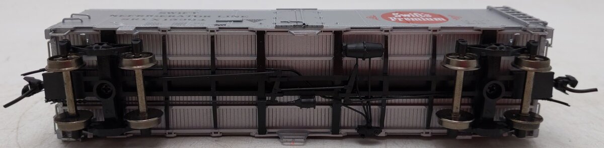 InterMountain 45527-06 HO Scale Northern Pacific Reefer Car #15394 LN/Box