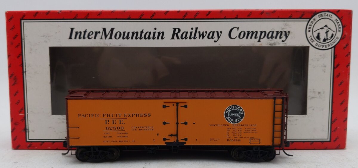 InterMountain 47401-12  Ho Scale Pacific Fruit Express Refrigerator Car #62500 EX/Box
