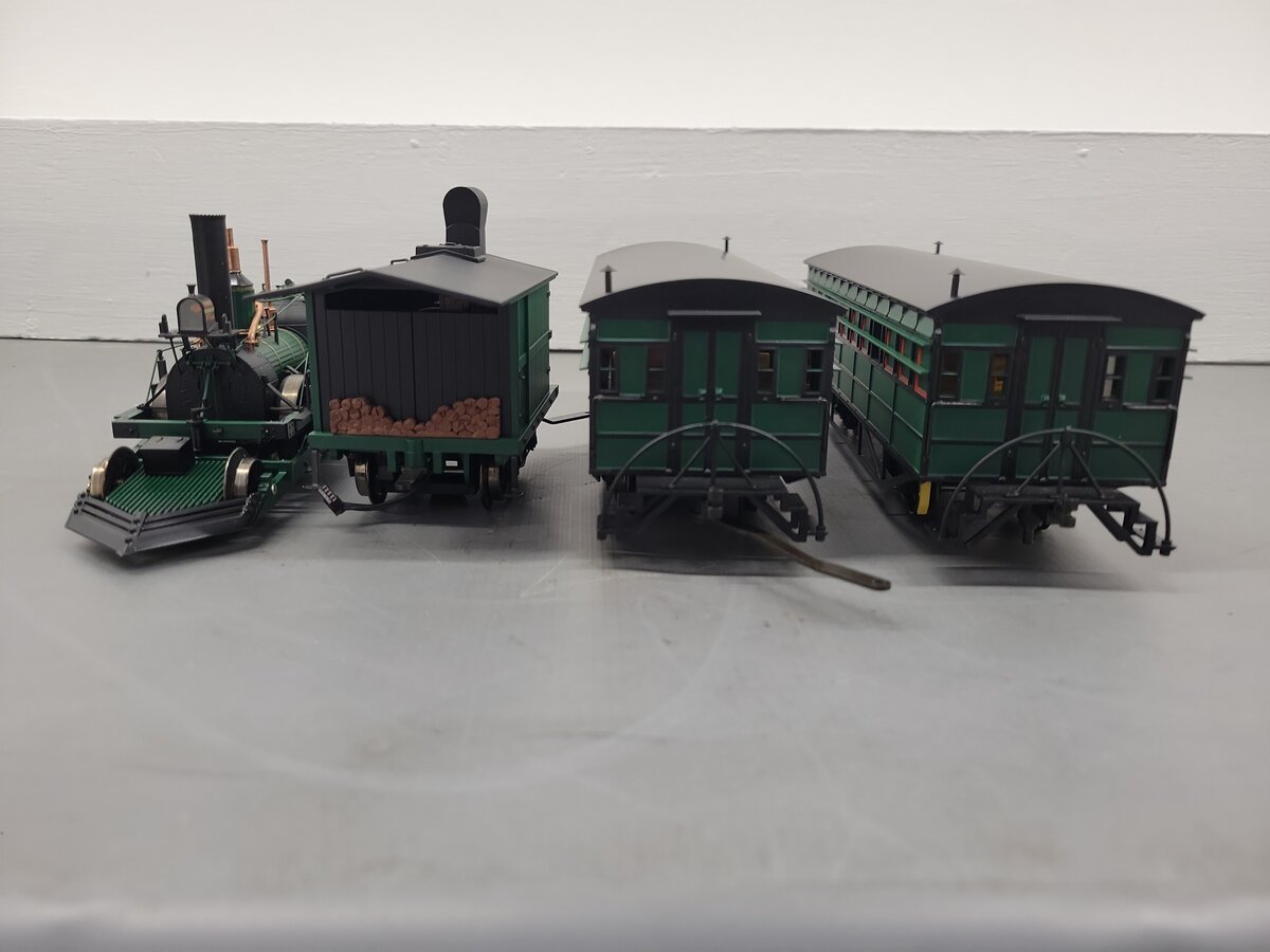 Lionel 6-30088 O Gauge BRASS John Bull Steam Passenger Train Set EX/Box