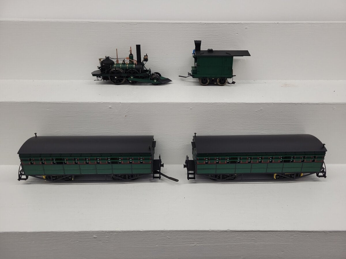 Lionel 6-30088 O Gauge BRASS John Bull Steam Passenger Train Set EX/Box