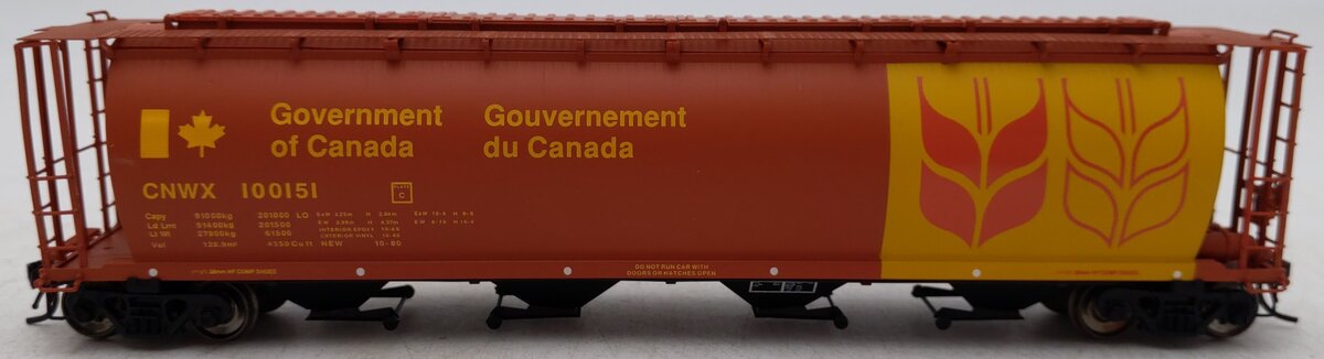 InterMountain HO Government of Canada 4-Bay Cylindrical Hopper #100151 EX/Box