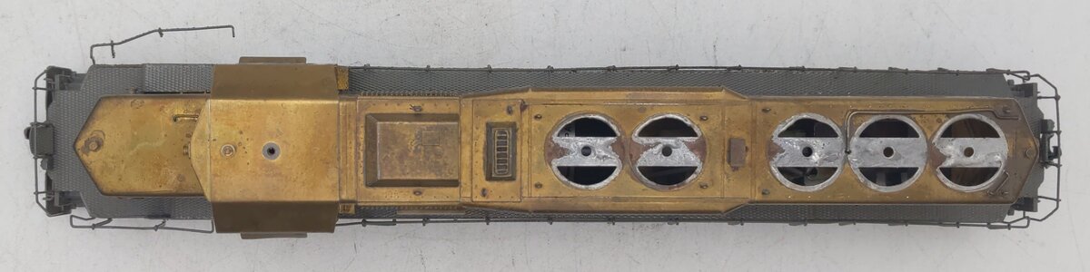 Alco Models/KMT D-166 HO BRASS SD40-2 Diesel Locomotive - Painted/Box