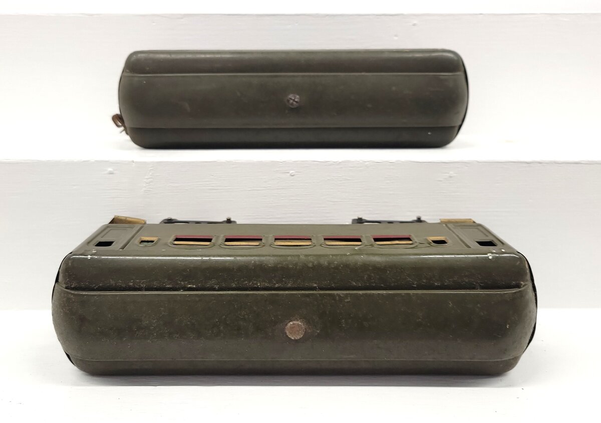 Lionel Standard Gauge Vintage NYC Tinplate Passenger Cars: 31, 35 [2] VG