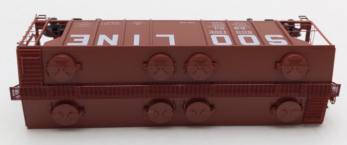 Kadee 8038 HO Scale SOO Line PS-2 2-Bay Covered Hopper #6853 LN/Box