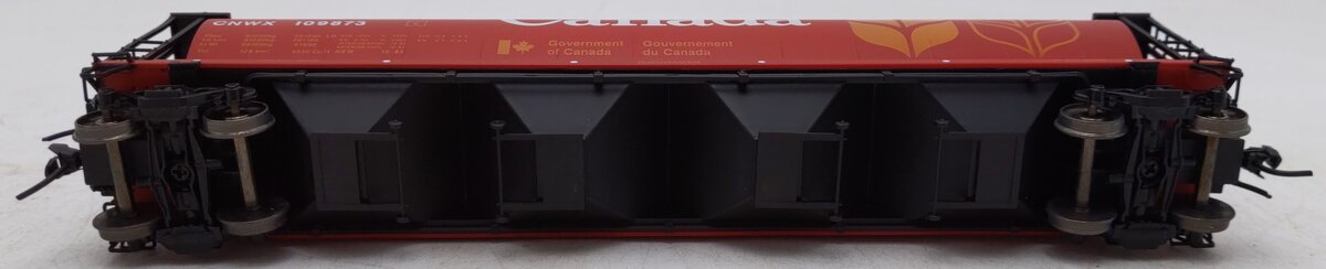 InterMountain 45101-69 HO Scale Red Canadian CNWX Cylindrical Hopper Car #109873 LN/Box