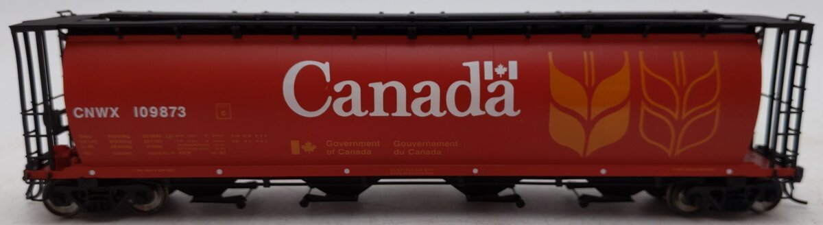 InterMountain 45101-69 HO Scale Red Canadian CNWX Cylindrical Hopper Car #109873 LN/Box