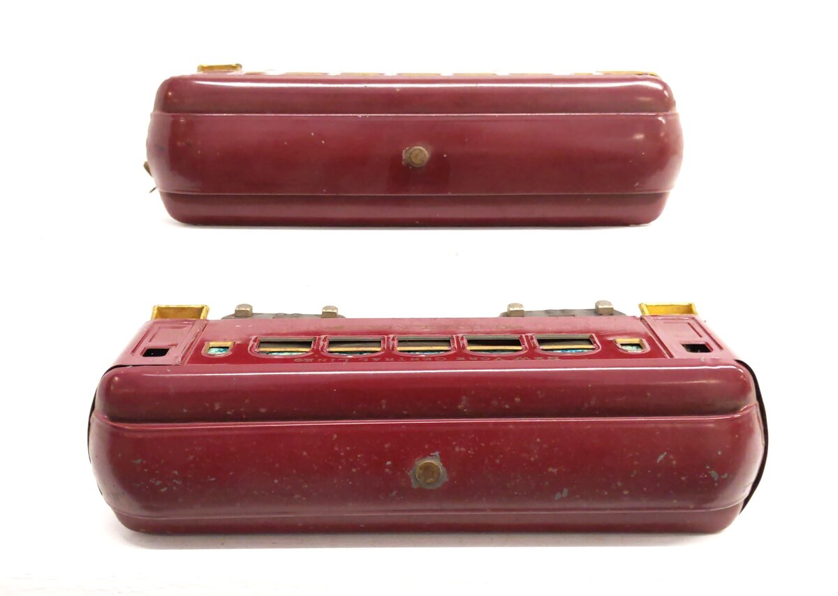 Lionel Standard Gauge Vintage NYC Tinplate Passenger Cars: 35, 36 [2] VG