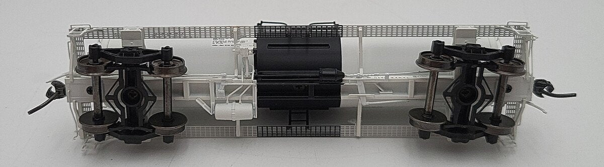 Tangent 13012-01 HO Scale GATX Tank Car #24941 LN/Box