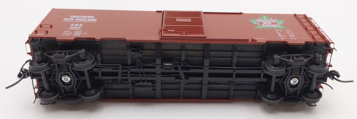 Kadee 40931302 HO Scale Southern New England Maple Leaf Logo 40' Boxcar #41912 LN/Box