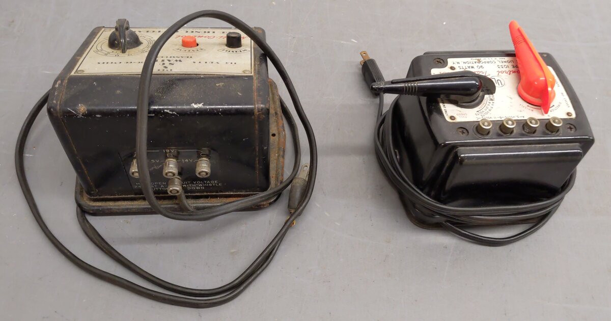Lionel Vintage O-Gauge Multi-Control Transformers (2) VG