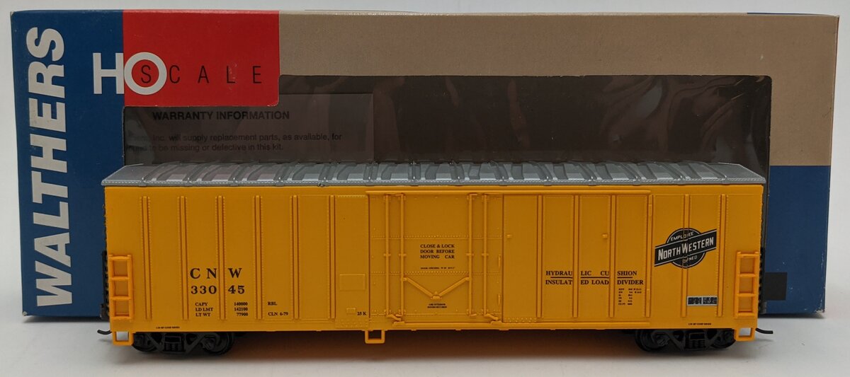 Walthers 932-3601 HO Scale C&NW 50' Exterior Post Boxcar #33045 LN/Box