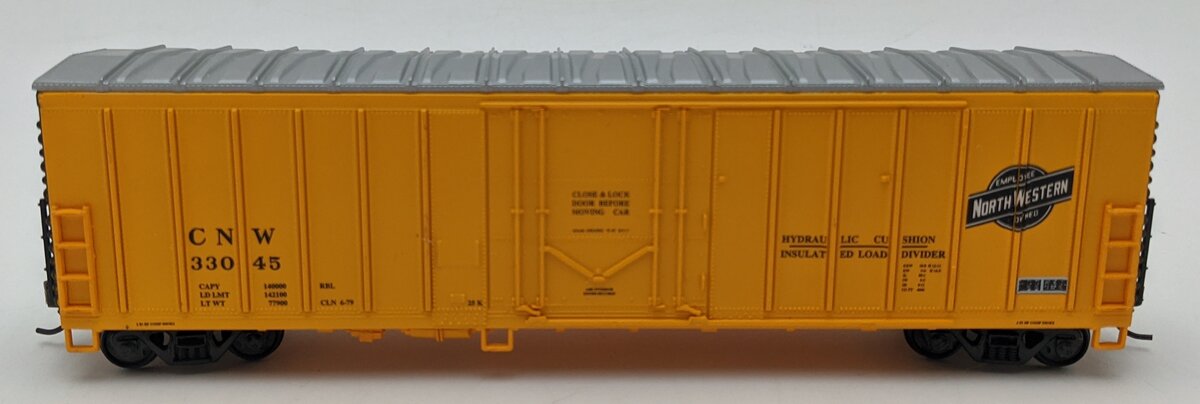 Walthers 932-3601 HO Scale C&NW 50' Exterior Post Boxcar #33045 LN/Box