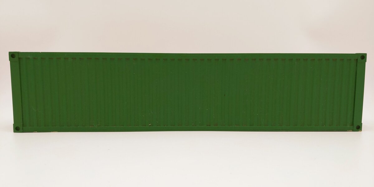 USA Trains R1722B G Evergreen 40' Container with Corrugated Sides EX