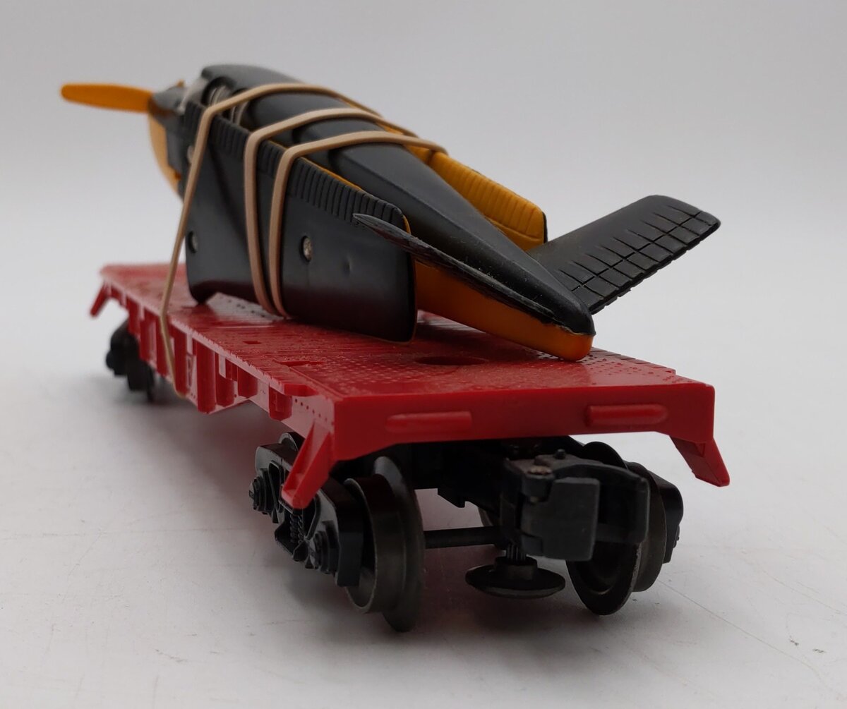 Lionel 6800 Vintage O Flatcar with Black over Yellow Airplane EX/Box