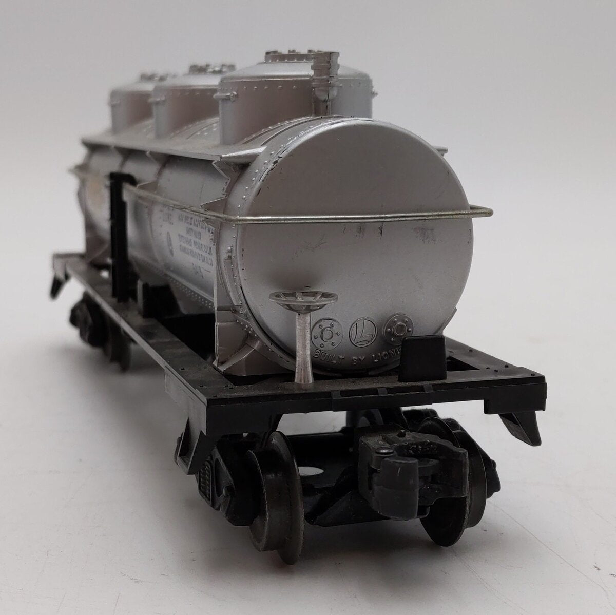 Lionel 6415 Vintage O Sunoco Triple Dome Tank Car- 8000 Gallon EX/Box