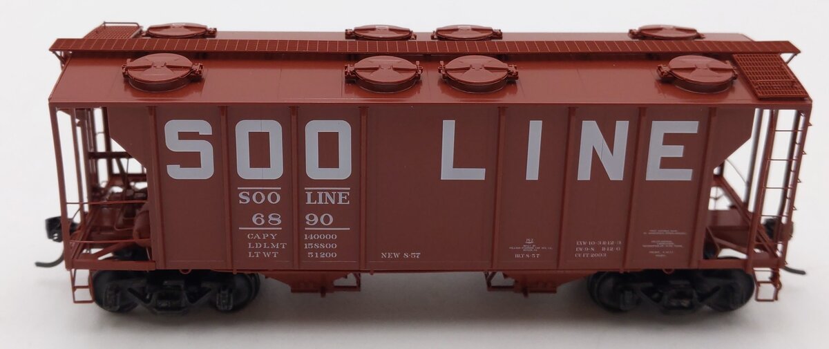 Kadee 8016 HO Scale SOO Line 2-Bay Covered Hopper #6890 LN/Box