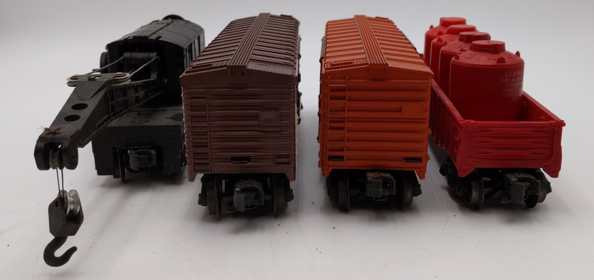 Lionel O Gauge Assorted Freight Cars- 6460, 6464, 6562-1, 6672 [4] VG/Box