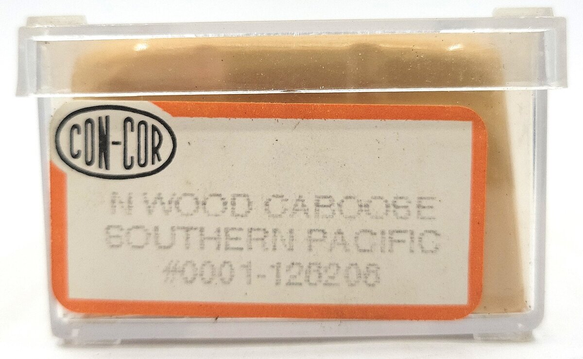 Con-Cor 0001-126206 N Scale Southern Pacific Wood Caboose LN/Box