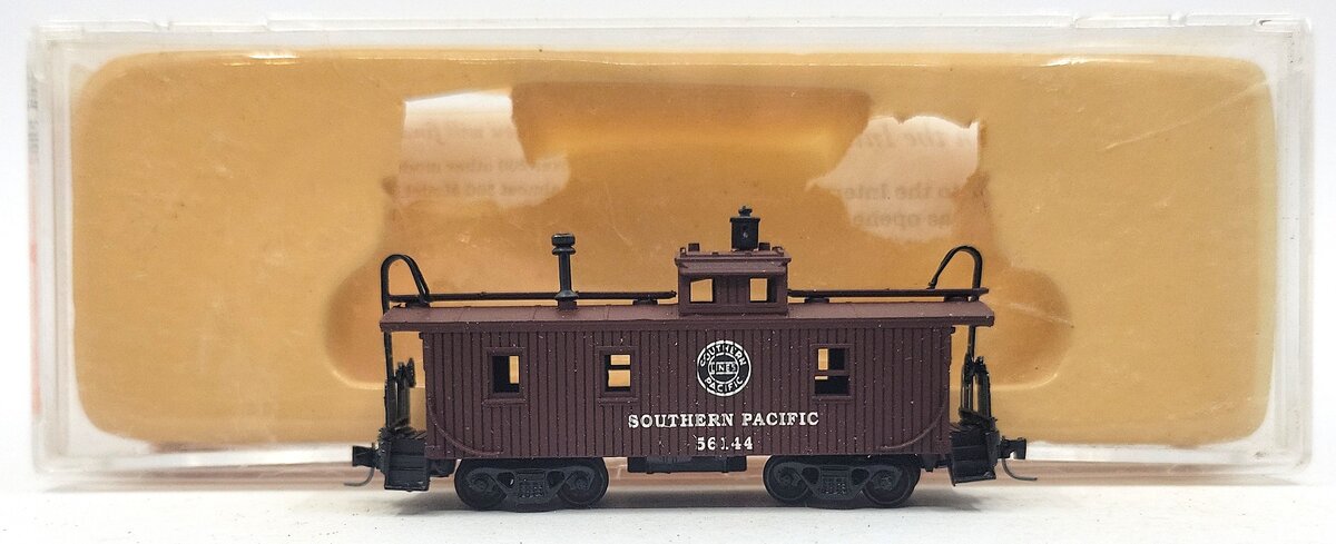 Con-Cor 0001-126206 N Scale Southern Pacific Wood Caboose LN/Box