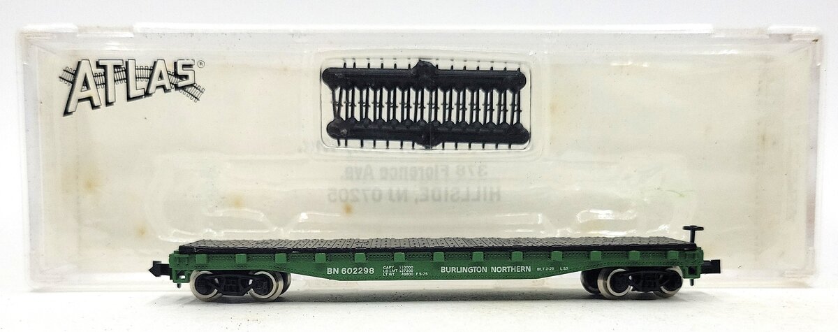 Atlas 3801 N Scale Flat Car w/ Stakes #602298 LN/Box