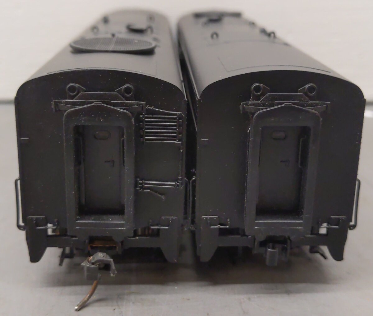 Life Like HO Scale Undecorated FB units EX