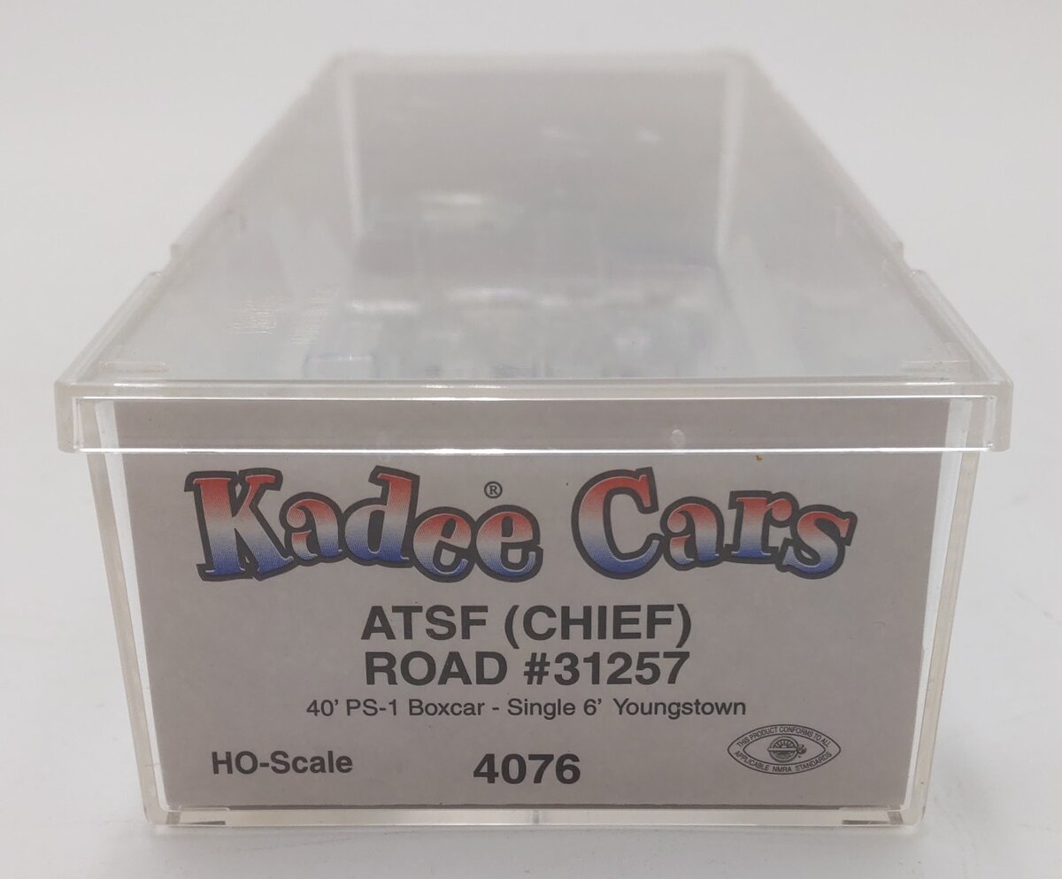 Kadee 4076 HO Scale ATSF The Route of the Chief 40' PS-1 Boxcar #31257 LN/Box