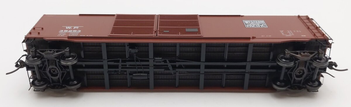Kadee 6507 HO Scale Western Pacific 50' PS-1 Boxcar w/2100 Scale Coupler #35253 LN/Box