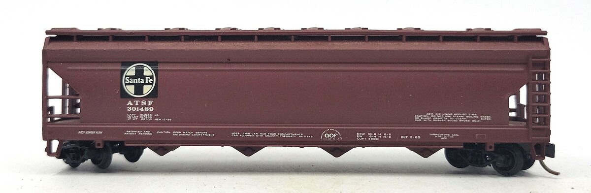 Bachmann 73661 N Scale Atchison Topeka Santa Fe 56' Center Flow Hopper #301489 LN