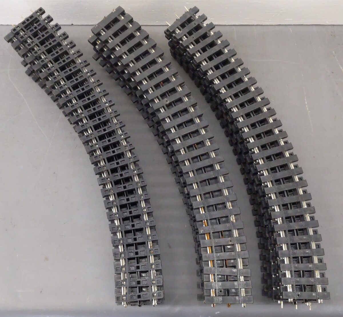 Gargraves O54 CUSTOM Assorted Phantom Rail Curved Tinplate Track Sections [29]