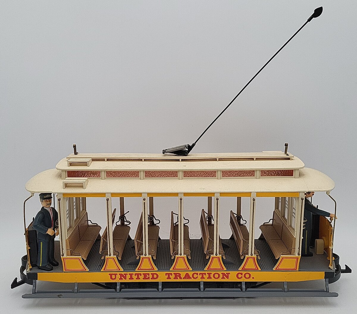 Bachmann 93938 G Scale United Traction Co Motorized Open Street Car VG/Box
