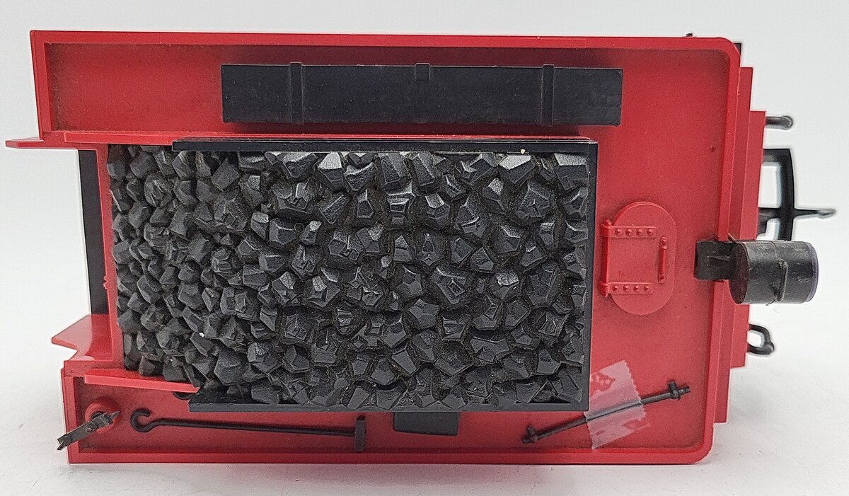 LGB 69476 Powered Coal Tender--Red (Metal Wheels) EX/Box