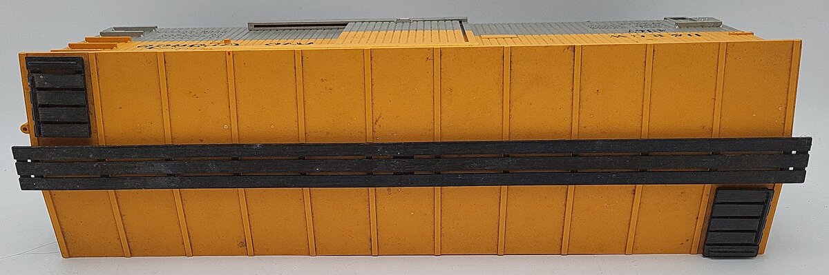 LGB 4067-D01 G Scale Denver & Rio Grande Western Boxcar #4067 VG/Box