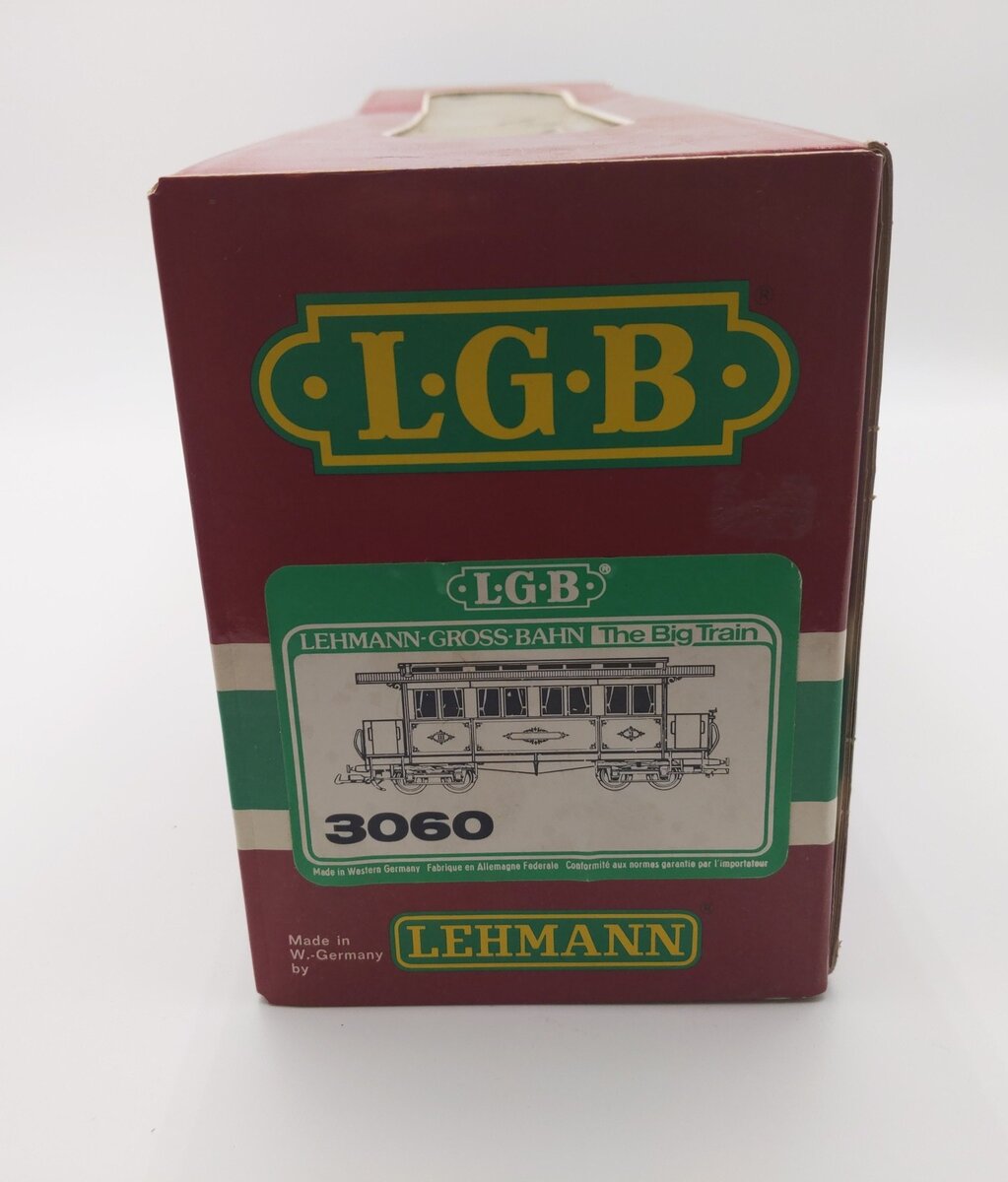 LGB 3060 G Scale Green 8-Wheel Passenger Car (No Lights) EX/Box