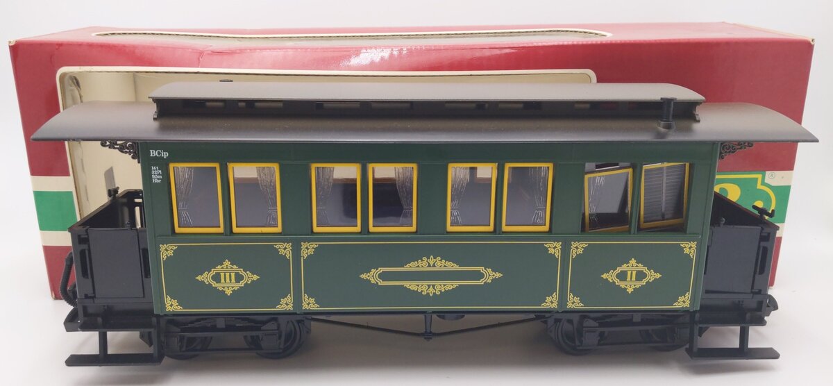 LGB 3060 G Scale Green 8-Wheel Passenger Car (No Lights) EX/Box