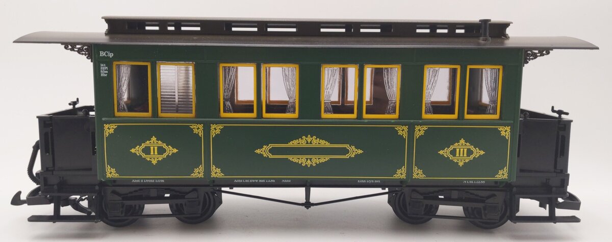 LGB 3060 G Scale Green 8-Wheel Passenger Car (No Lights) EX/Box