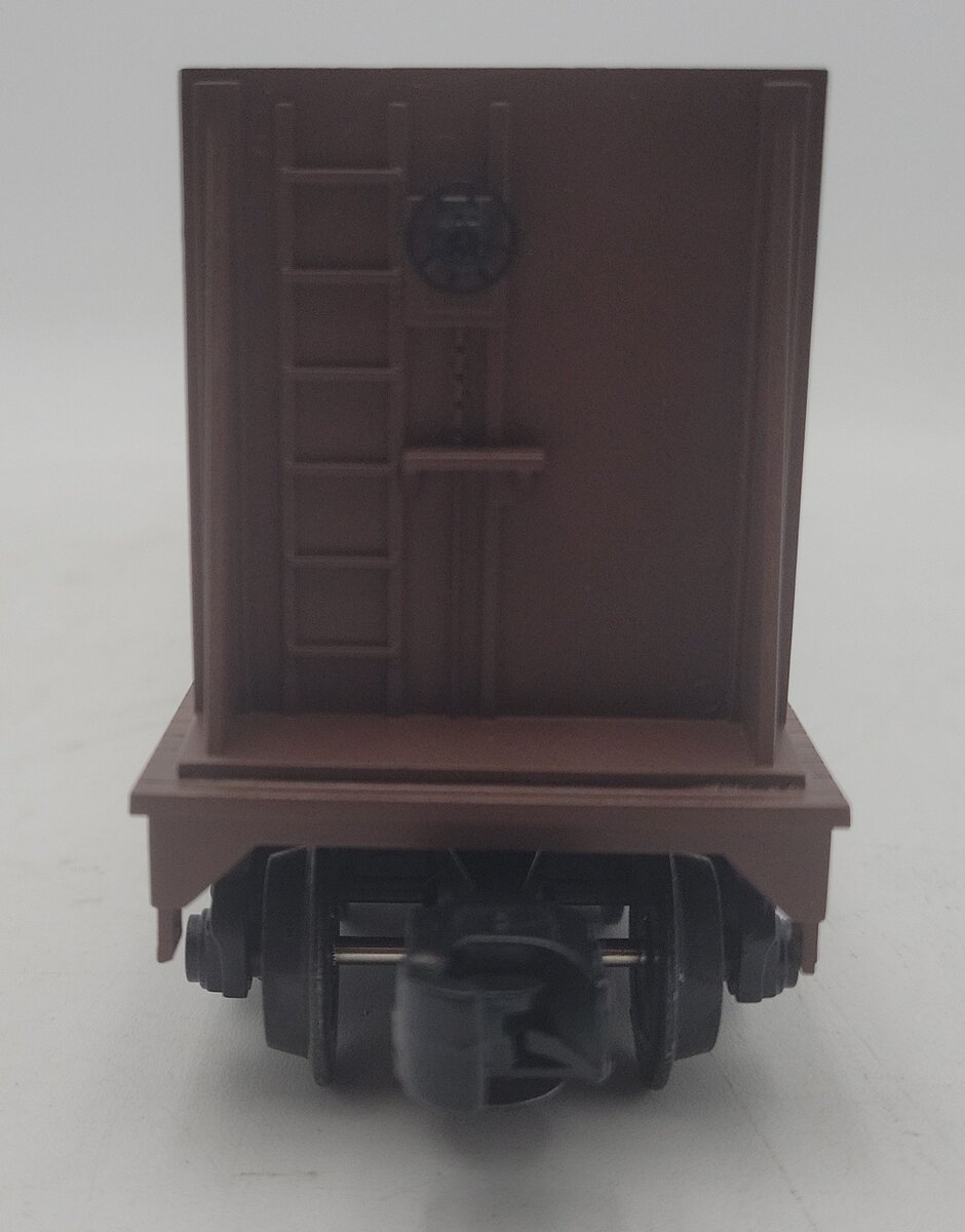 Industrial Rail 7503 O Gauge ATSF Flatcar #92992 w/Bulkheads & Stakes EX/Box