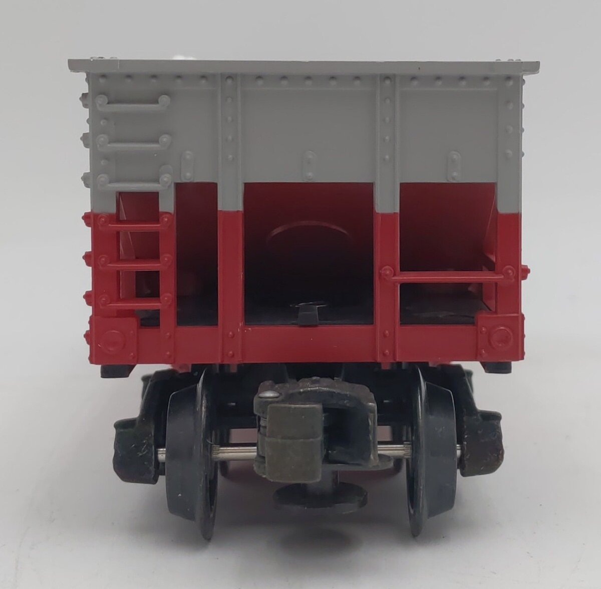 K-Line K6279 O Gauge Quaker Cane Sugar Classic Ribbed Hopper Car LN/Box
